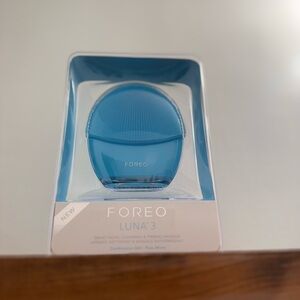 BRAND NEW - UNOPENED- Foreo Luna 3 Facial Cleansing Device - Blue (combination)